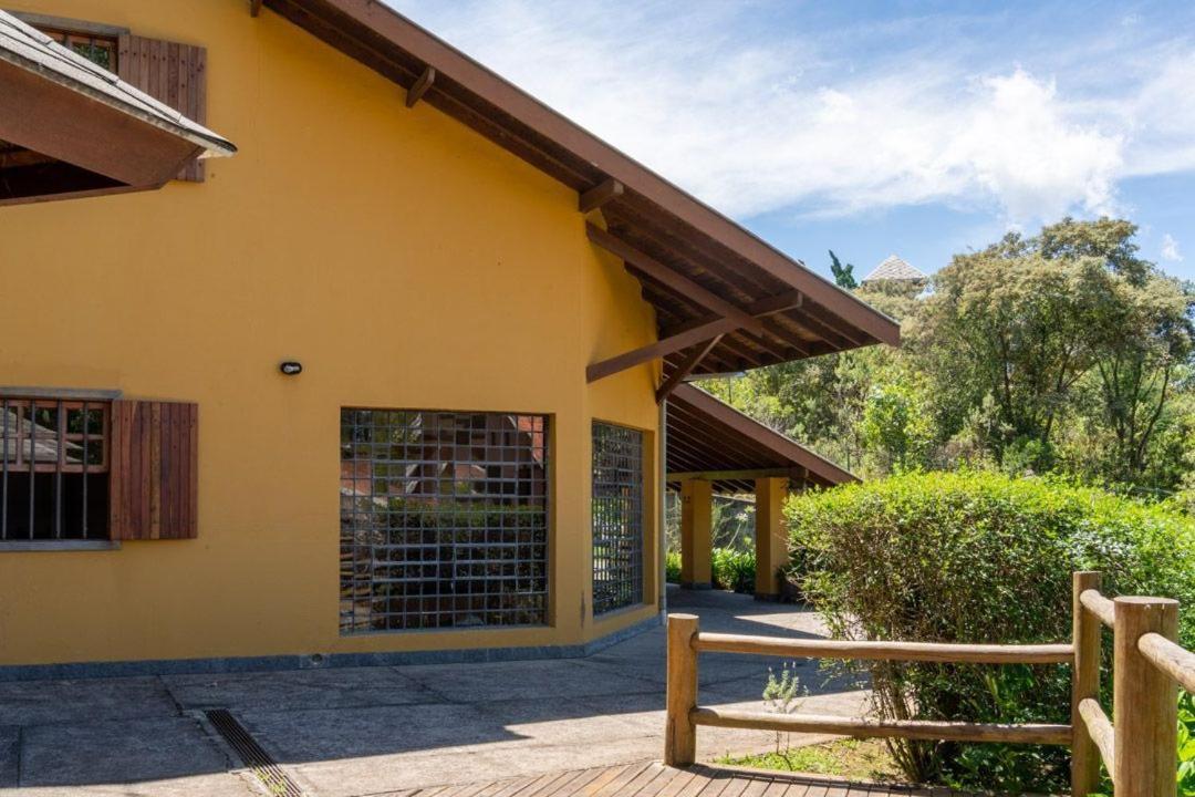 Casa de férias Casa Com Forno De Pizza E Vista As Montanhas *